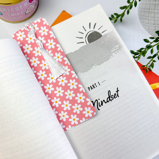 Daisy Bookmark